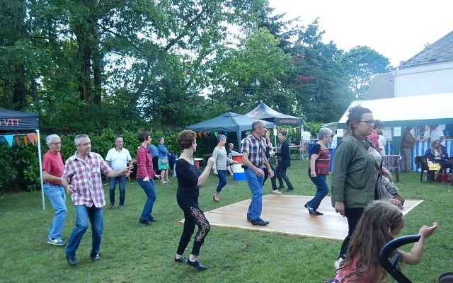 Démonstration Country à la Fête du Village le 15 Juin 2019